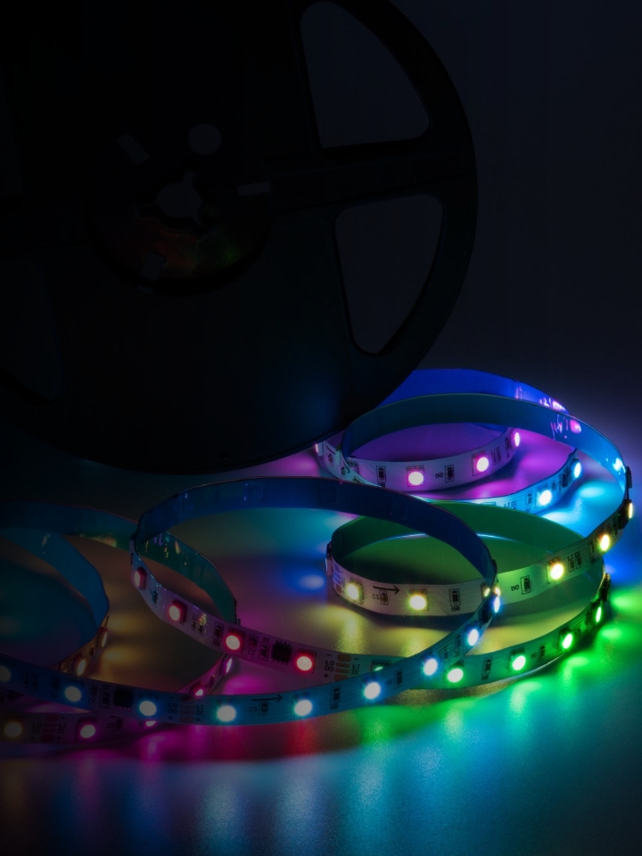 led lighting manufacturer